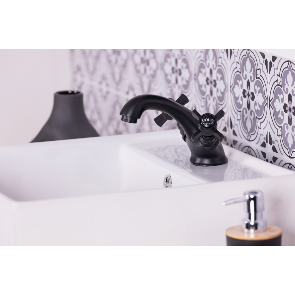 Mezclador de lavabo RETRO negro